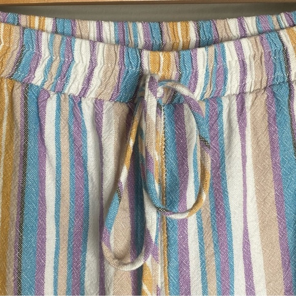 Francesca’s Dee Elly Women’s Stripe Shorts Size Large - Picture 11 of 16